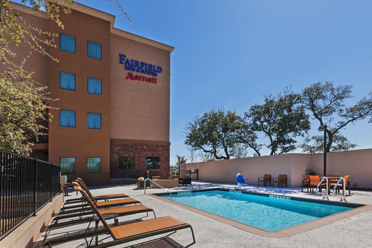 Fairfield Inn And Suites By Marriott Austin Northwest/Research Blvd Bagian luar foto